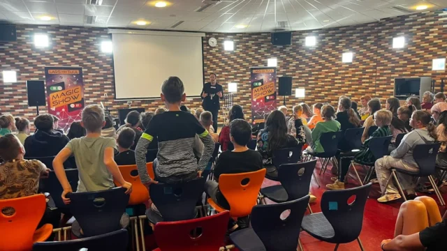 Goochelaar-Lars-van-Tuijl-10-show